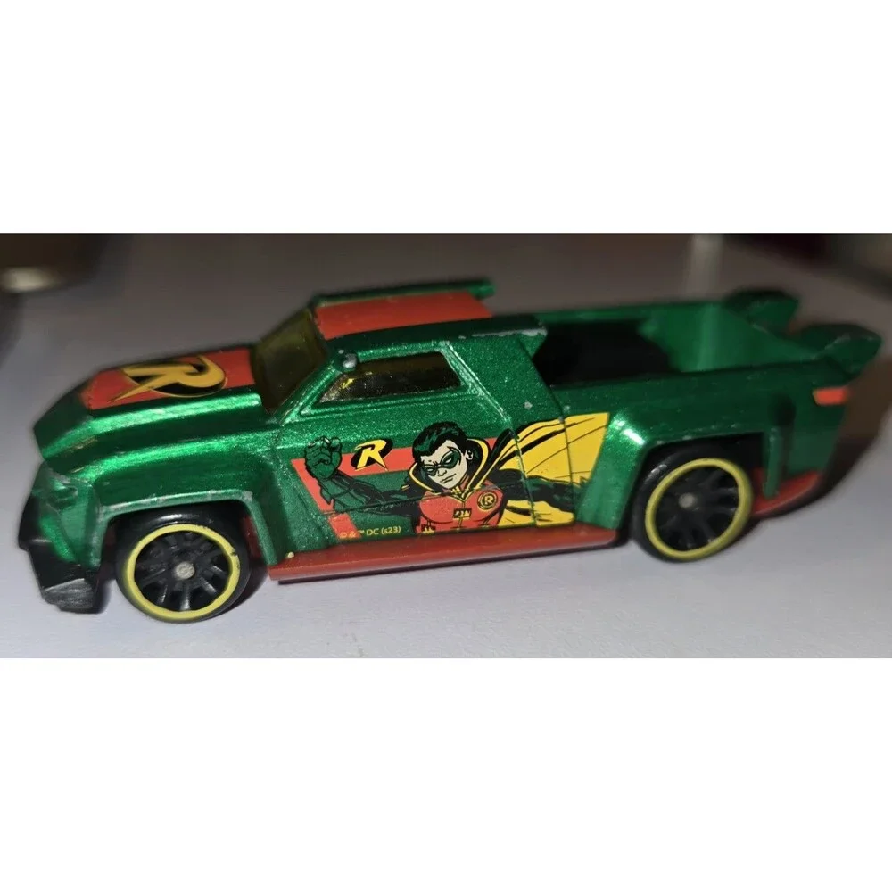 HOT WHEELS SOILD MUSCLE DTX17 ROBIN